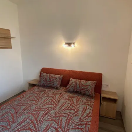 Mifi バラトンレッレ