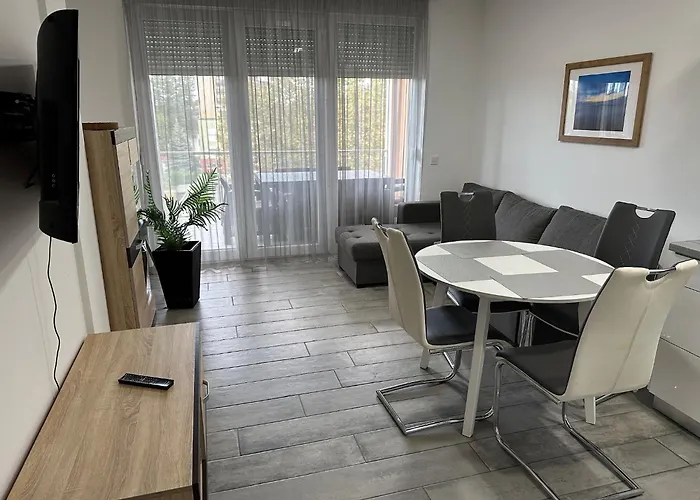 Mifi Apartment Balatonlelle